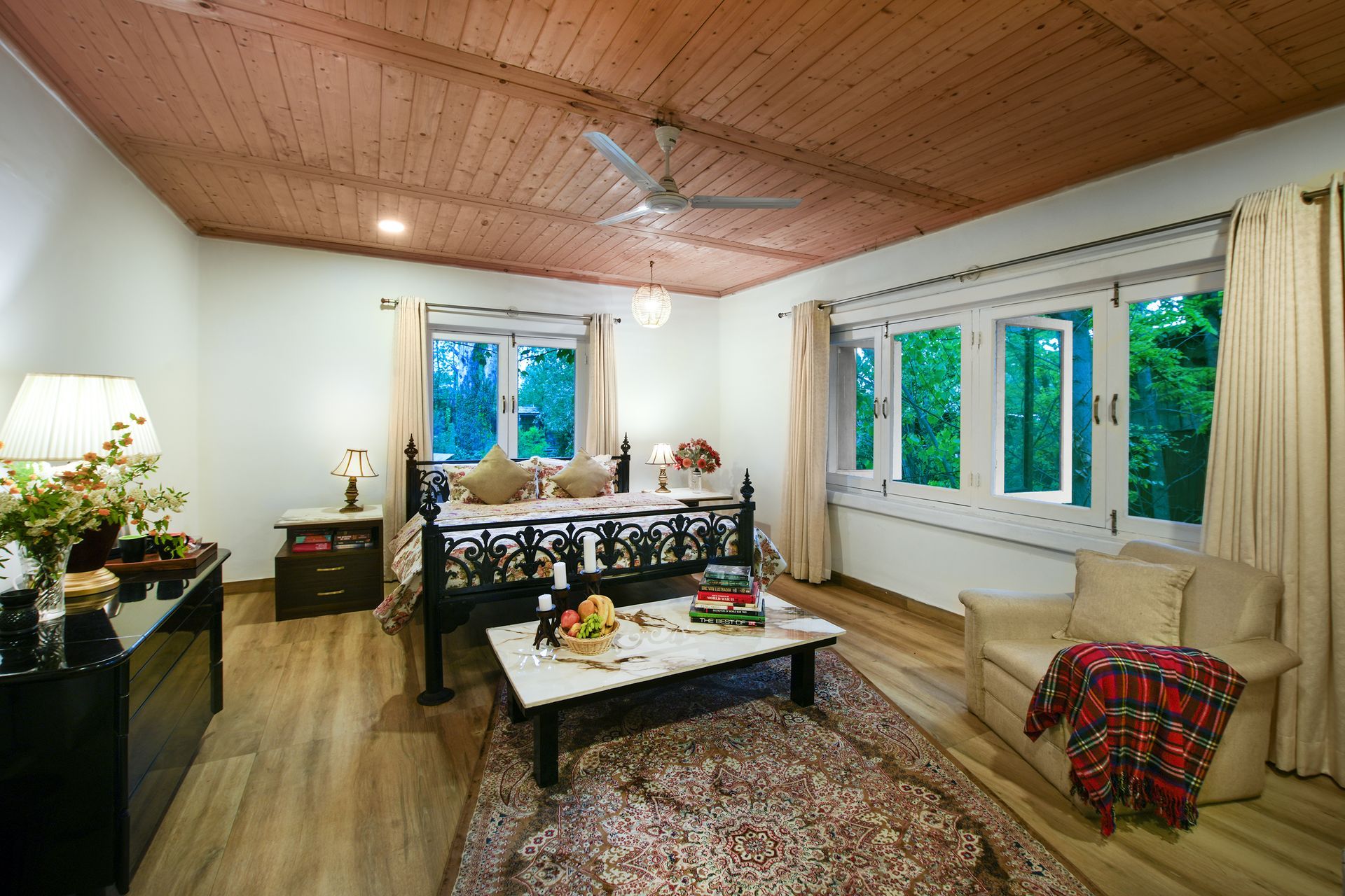 Luxury Room with Garden View